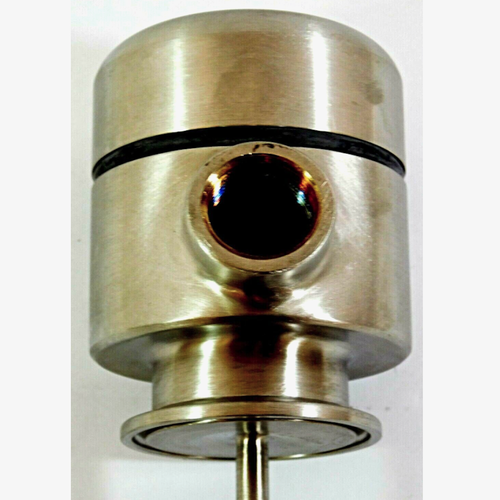 Lumenite LSTT-4220-C-1-1/2-350F Sanitary Temperature Transmitter -1