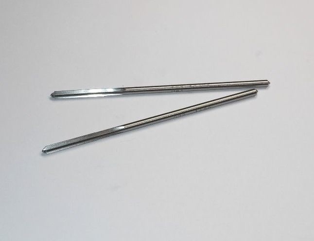 TITAN Straight Chucking Reamers 0.1420" 4FL HSS 1" x 4" TR94209 (2 Pcs)