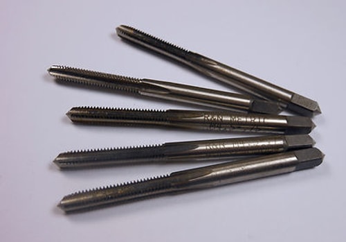 Plug Hand Taps M4.5x0.75 D4 4FL HSS 2-3/8" OAL (5 Pcs)