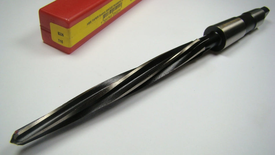 DORMER Taper Shank Bridge Reamer Spiral Flute 3/16" HSS B226