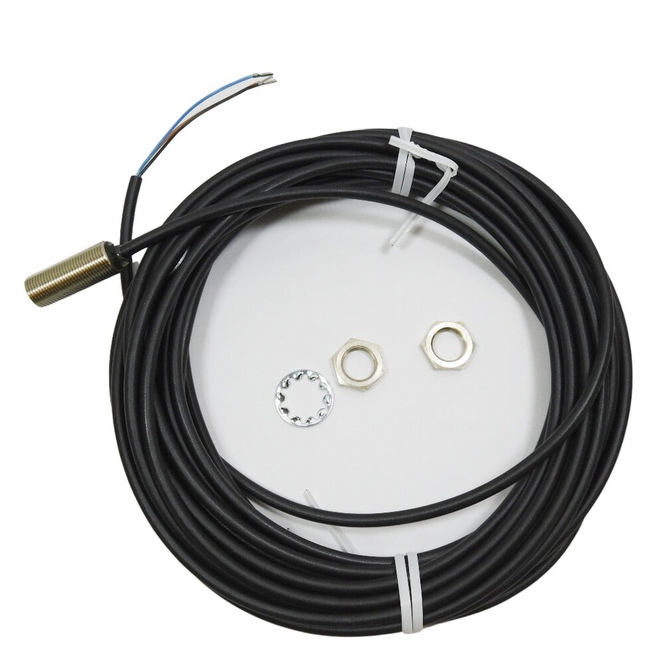 Balluff 516-325-E4-C-PU-03 10-30V M12 x 1 Proximity Sensor