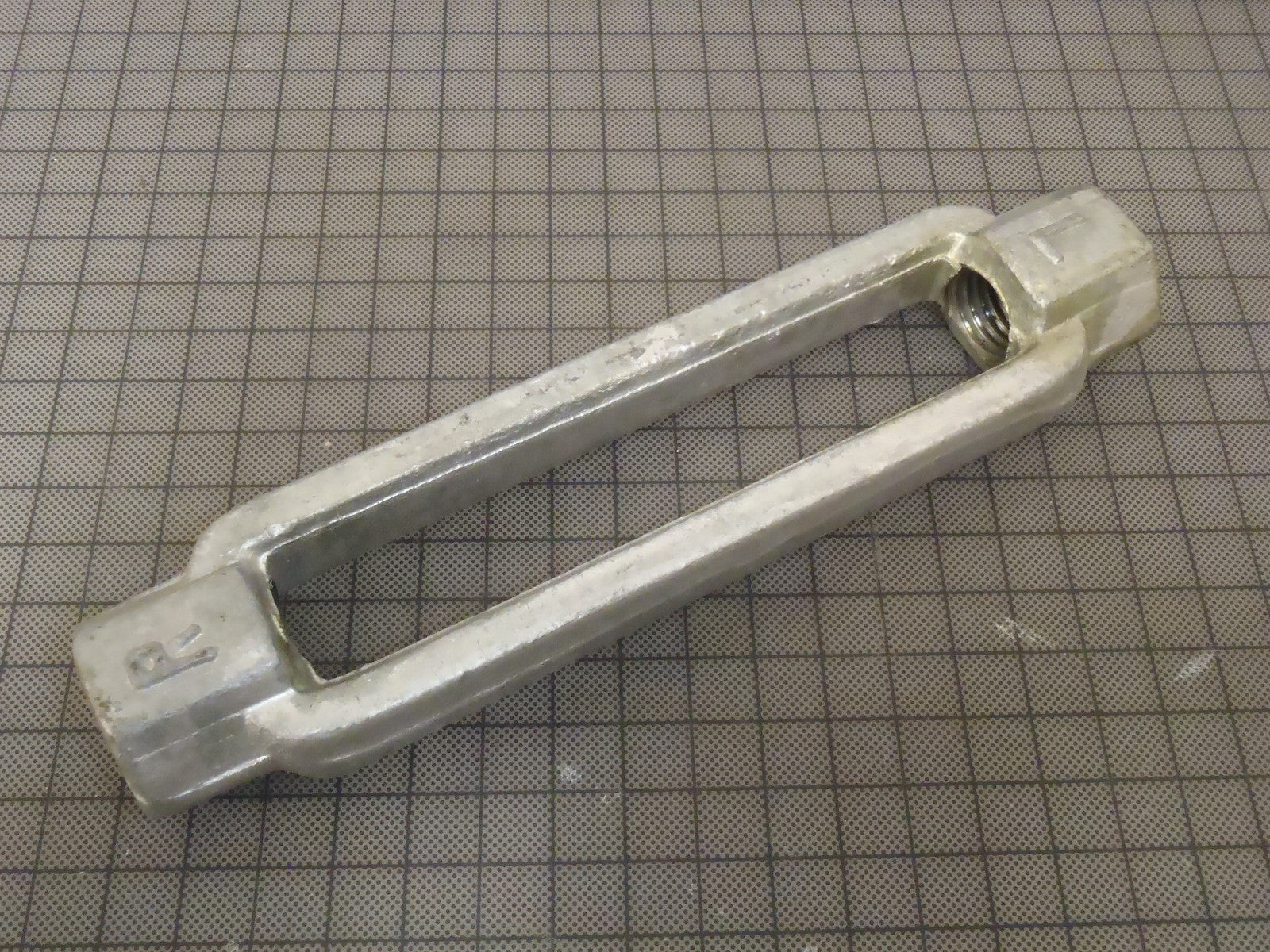 Turnbuckle Body 7/8 Thread Diameter x 6" Take-Up 2700 Lb. 2ULC2 -0