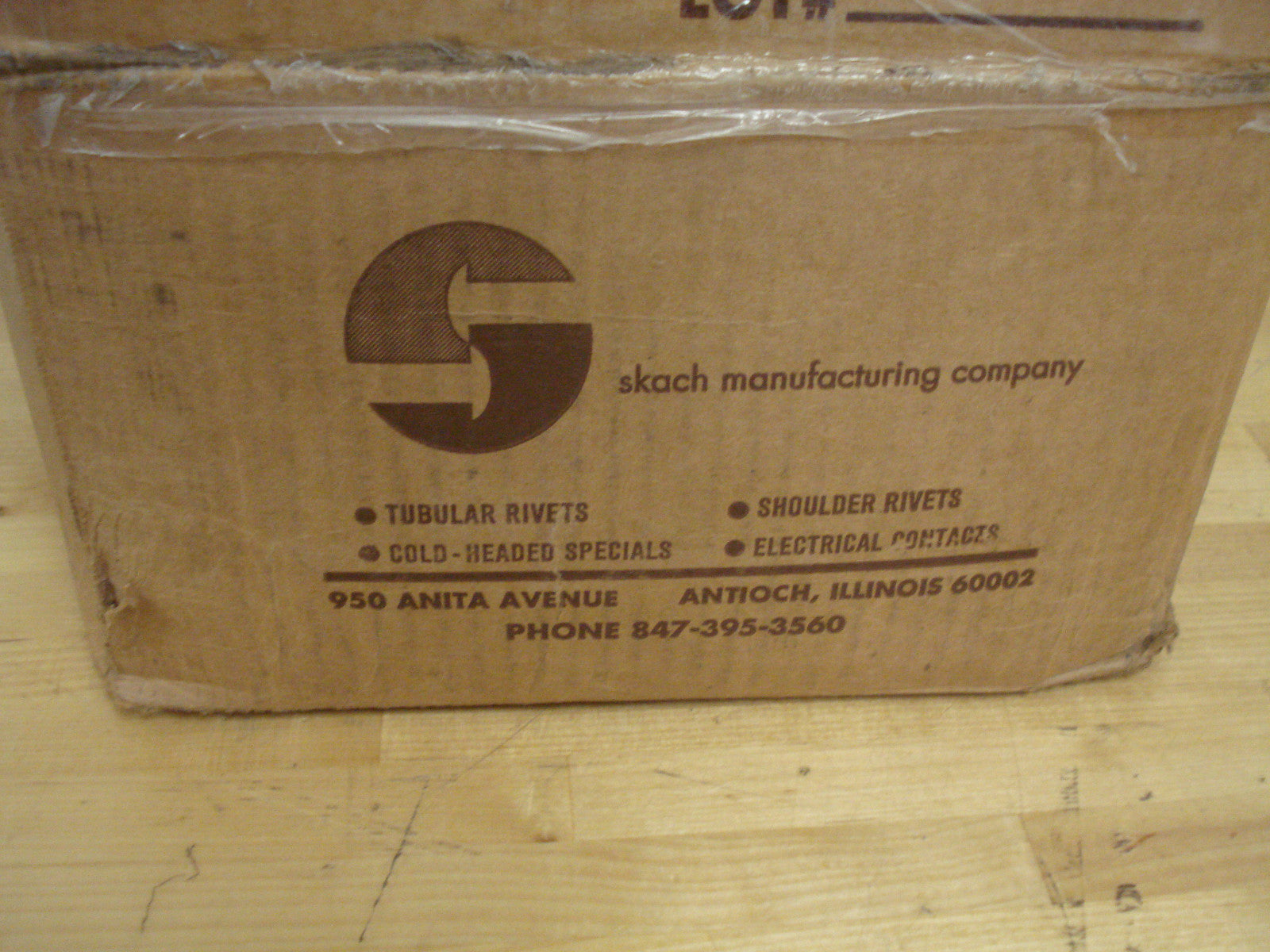 Skach Threaded Brass Rivets Size 10-32 B008-0036 (Box of 5,000) -6