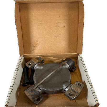 AEC 8201 Universal Joint Kit -0