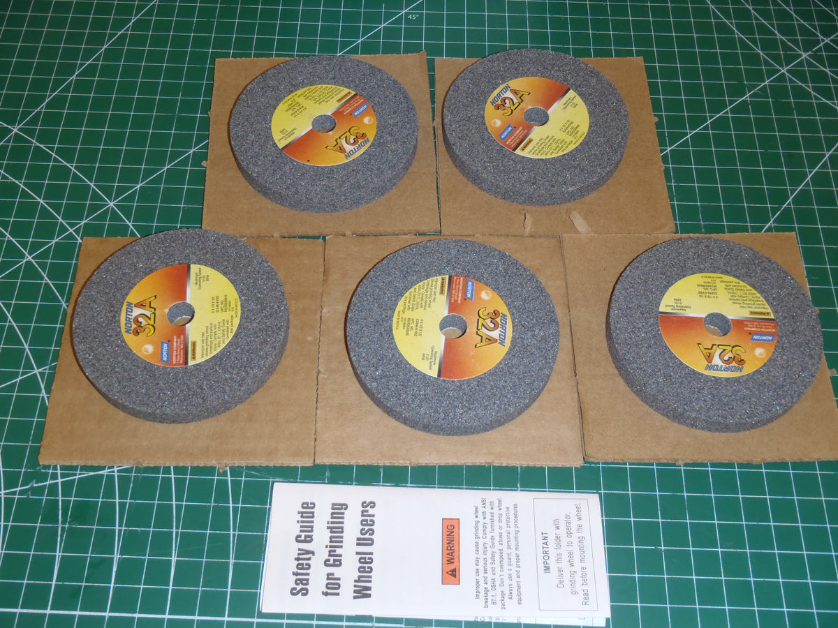 Norton 32A46-KVBE Grinding Wheels 4" x 1/2" x 1/2" 66243529845 (Pack of 5) -1