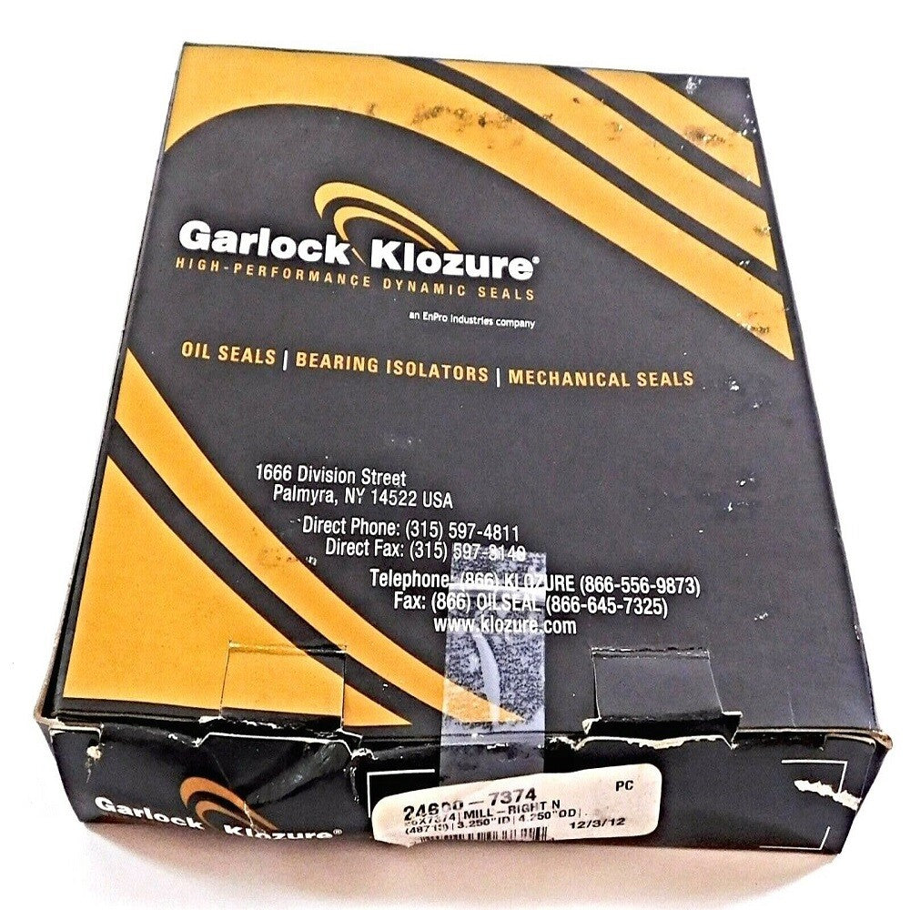 Garlock 24600-7374 3.25" x 4.25" x 0.5" 7 PSI Model 26 Nitrile Oil Seal1