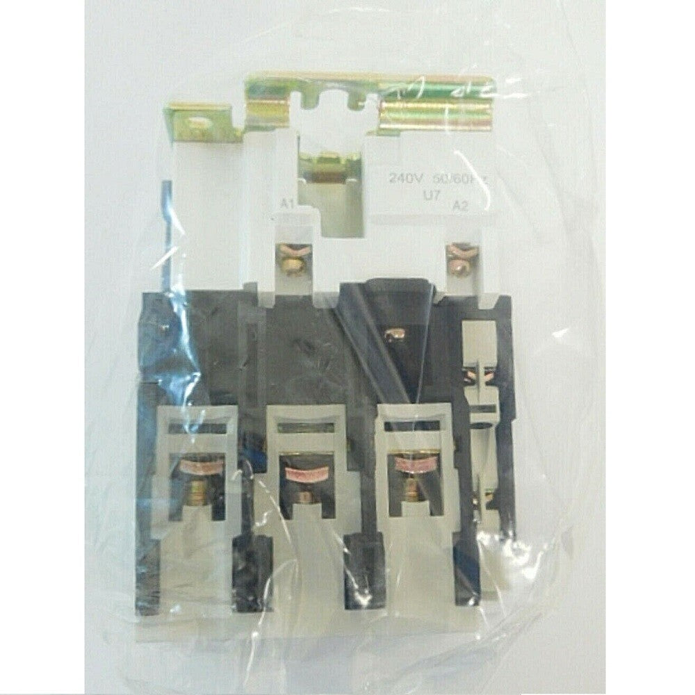 Dayton 2UXT3 240V 95A 3P IEC Magnetic Contactor3