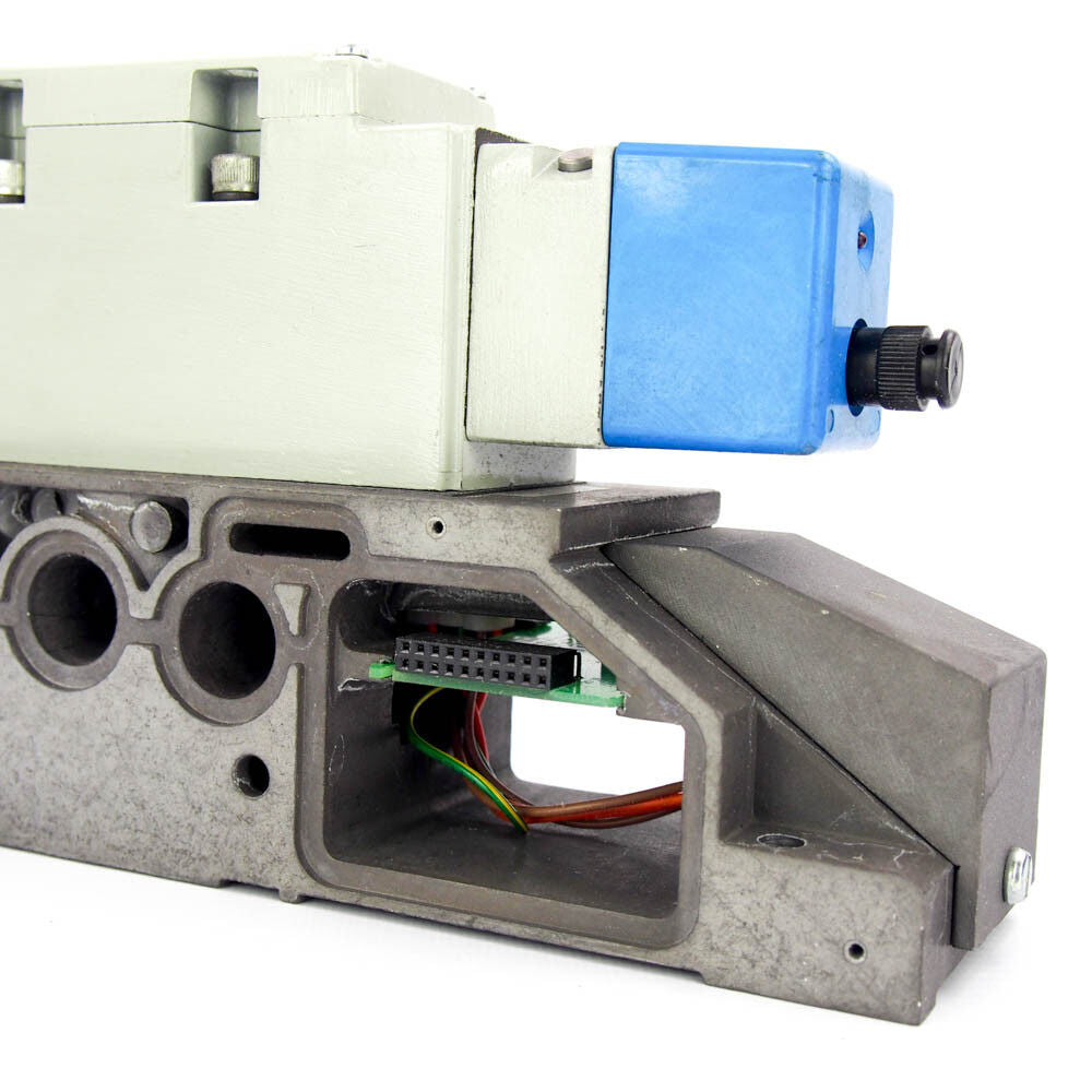 Numatics 123BB4Z2MP00061 24 VDC Solenoid Air Control Valve -4