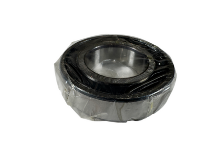 FAG 6005.2RSR.C3 25 mm x 47 mm x 12 mm Deep Groove Ball Bearing (Lot of 4)1