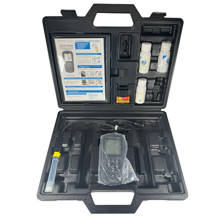 Oakton 35660-12 -2 pH to 16 pH Range 2000 mV Handheld Multiparameter Meter Kit0