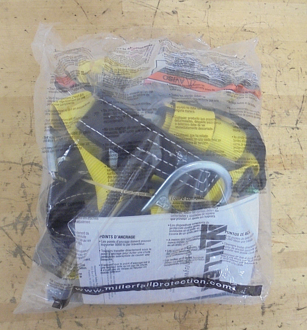 Miller Small Full Body Harness with Back D-Ring and 6 Ft Lanyard 8095-70/SYK -1