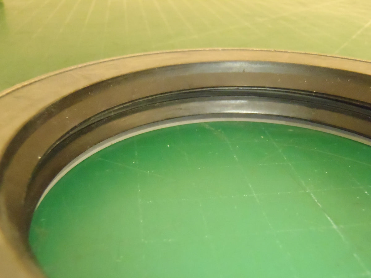 SKF 36340 Metal Clad Radial Oil Seal C8 4-7/8" OD x 3-5/8" ID x 3/4" -6