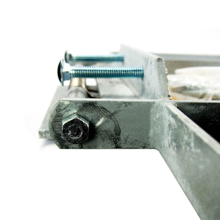 Condor Adjustable Safety Gate 31" to 33-1/2" Opening x  22" H Steel 31TT63 -2