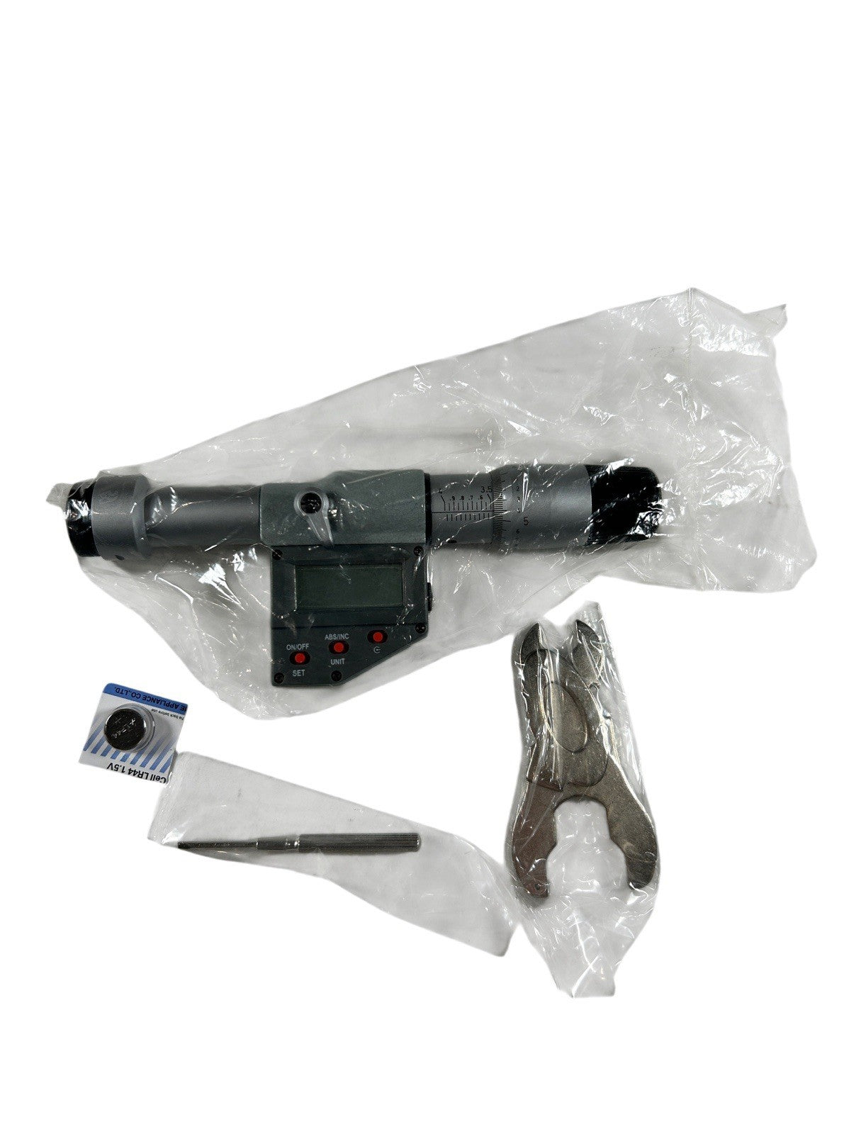 SPI 17-632-1 #2 Reading Unit F/3.5-4" Electronic 3 Point Internal Micrometer1