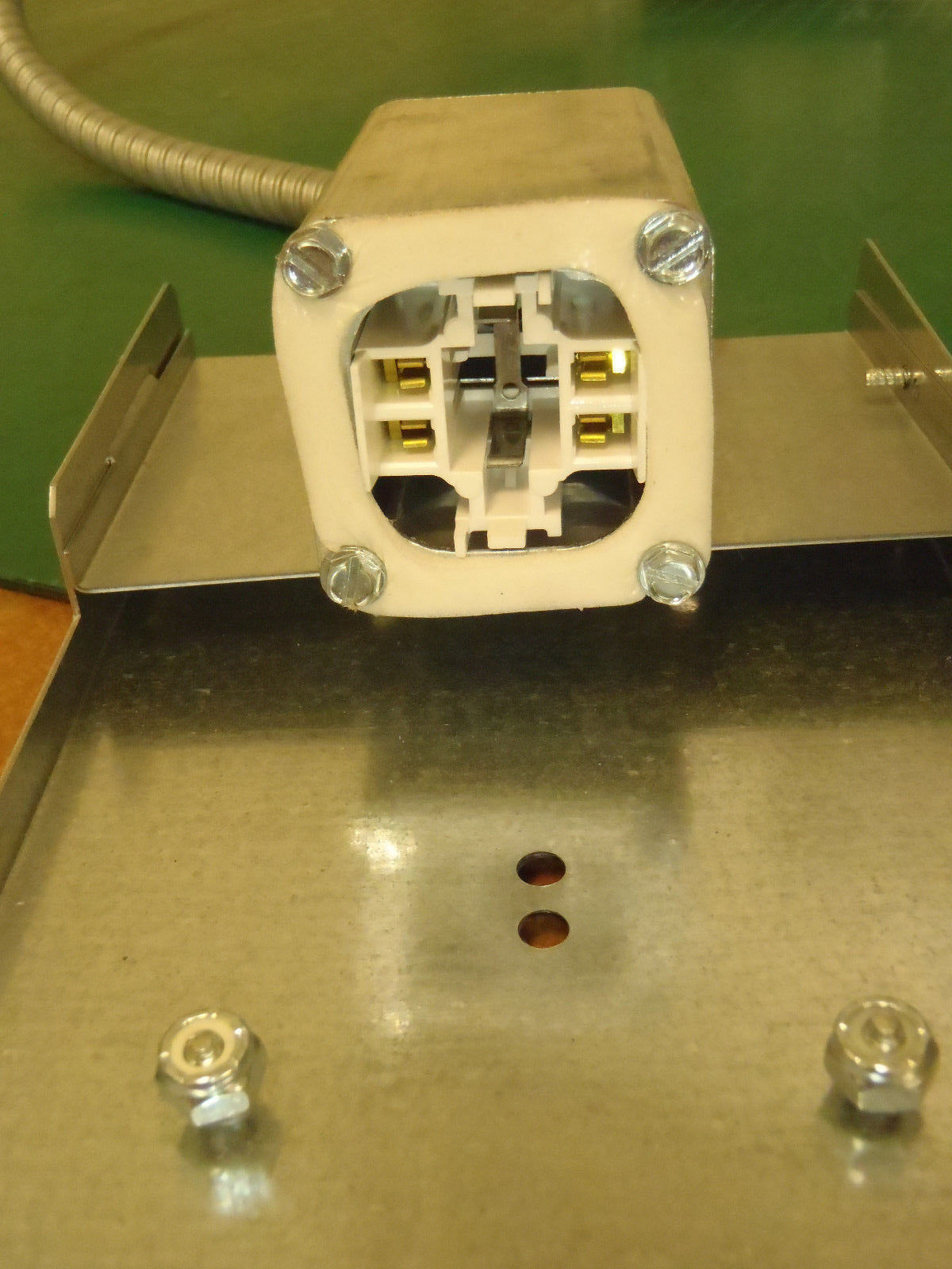 H.E. Williams Recessed Fixture Phillips Bodine Emergency Ballast B94G -3