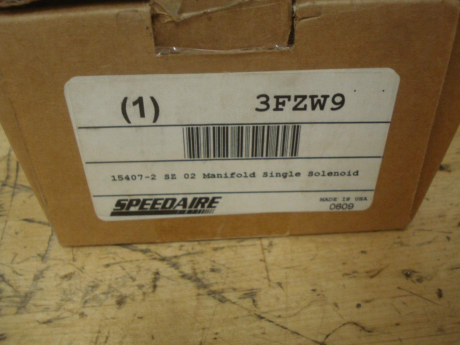 Speedaire 3FZW9 Solenoid Valve Manifold for 15407-2 Valves, ISO Size 02 -3