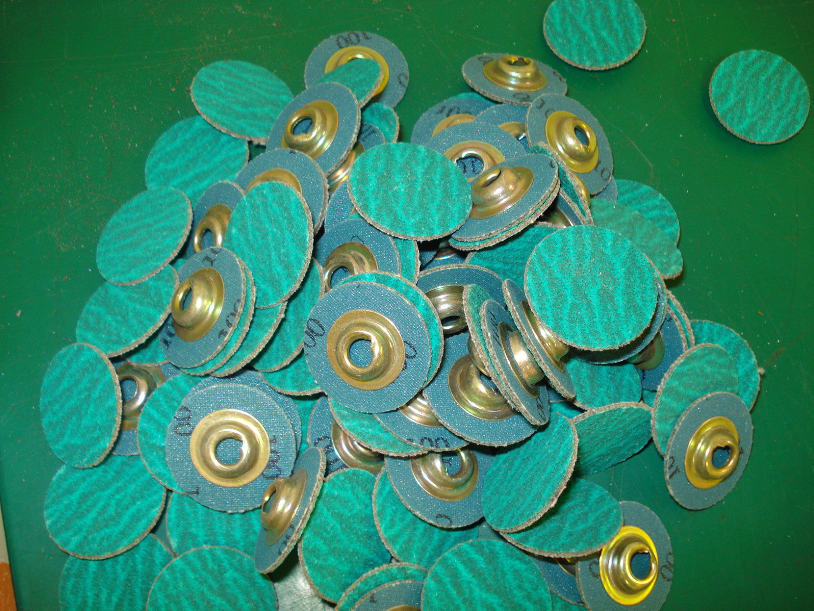 100 Standard Abrasives 528227 SOCATT Quick Change Discs 1" 2 Ply 100 Grit -3