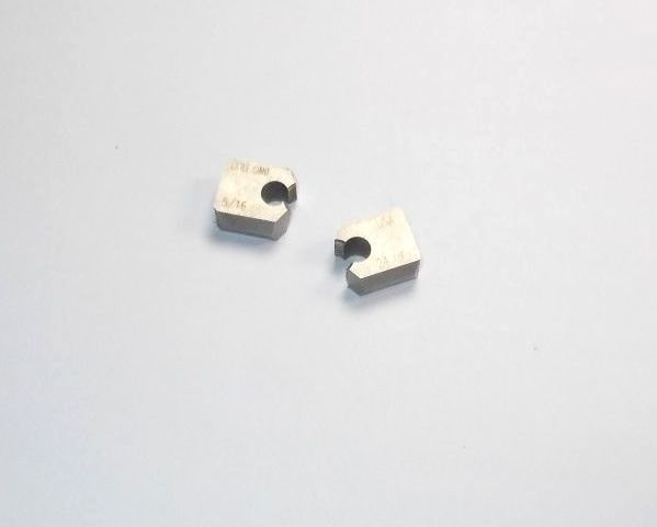 Two-Piece Adjustable Dies 5/16-24 Carbon Steel UNF 21069