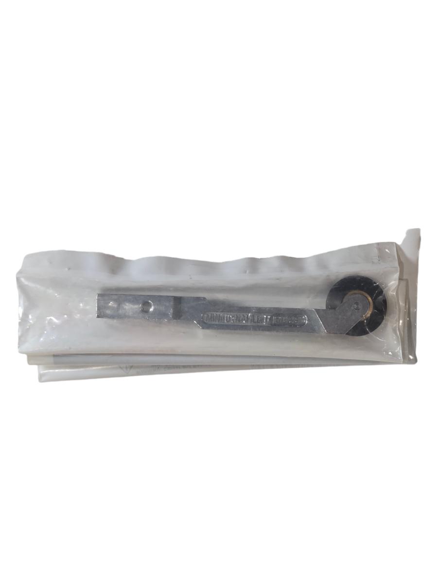 dynabrade 15028 belt sander contact arm assembly