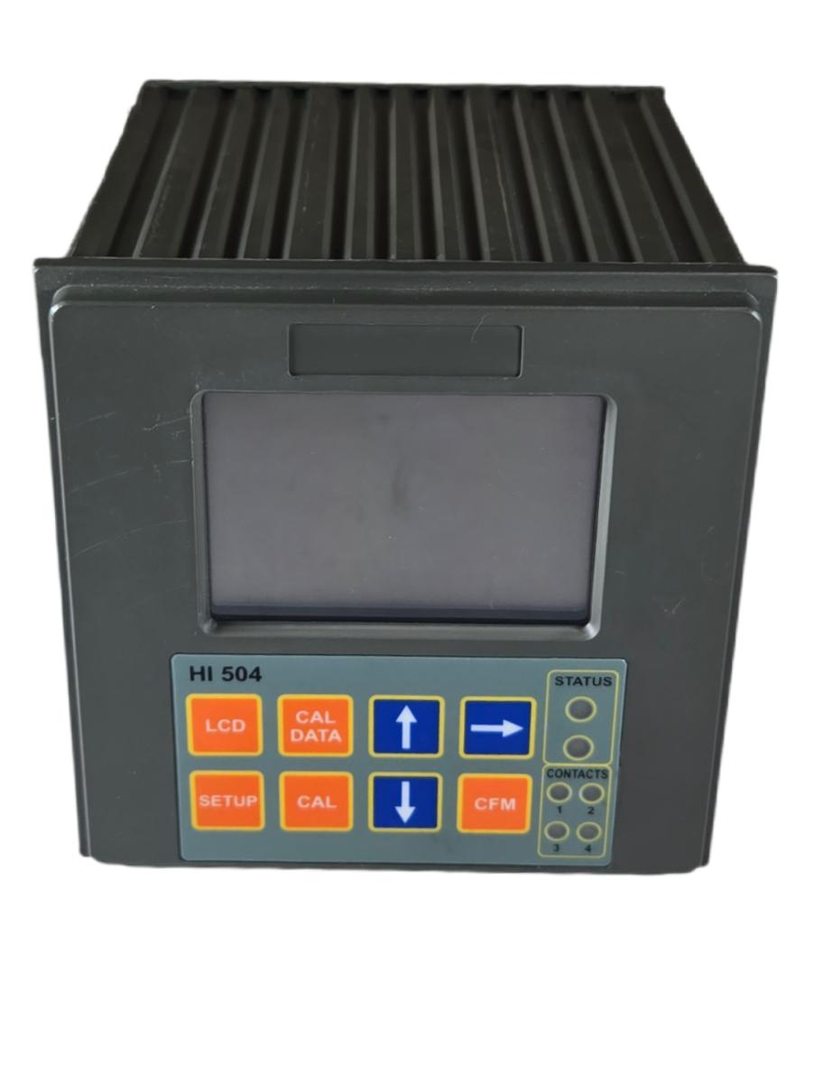 Hanna Instruments HI 504 Series pH/ORP panel controller