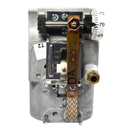 Johnson Controls T-4002-203 pneumatic thermostat