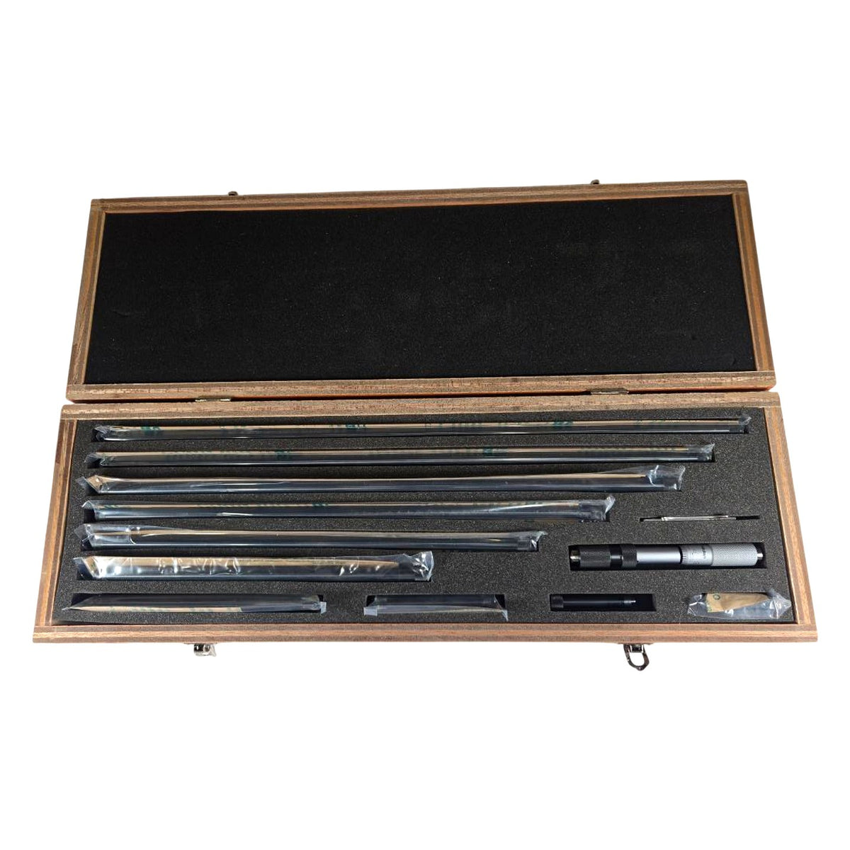Mitutoyo 139-202 tubular inside micrometer set