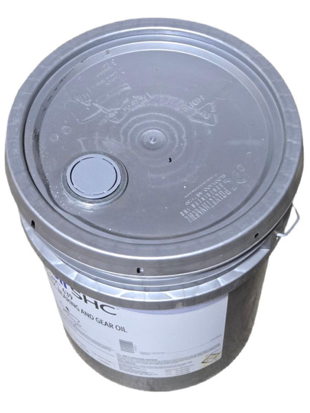Mobile 113044 synthetic bearing and gear oil