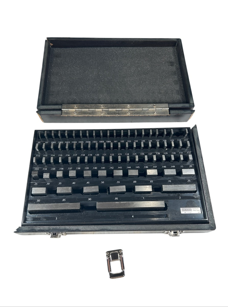 SPI 30-912-0 steel gage block set