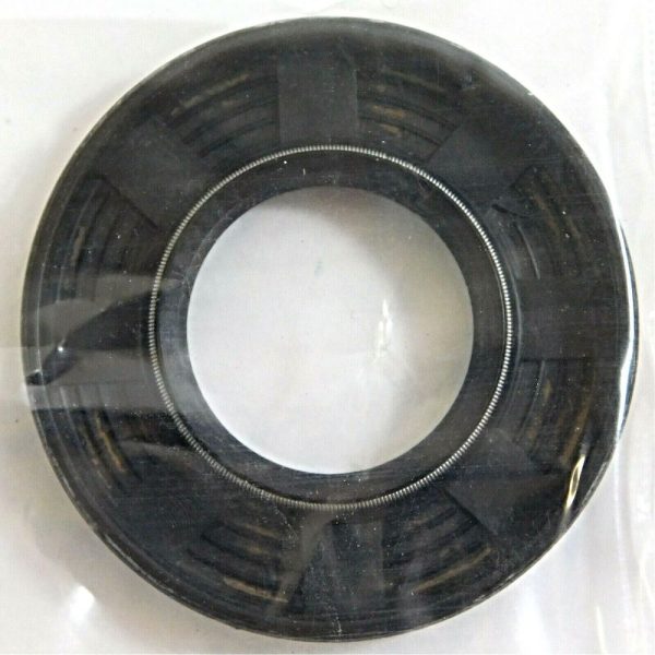 TCM 22X45X7TC Oil Seal