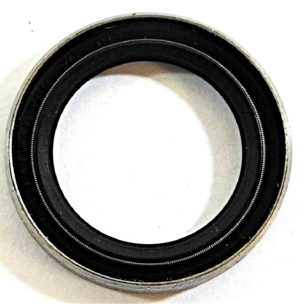 TCM 20X28X4TM-BX 0.787" x 1.102" x 0.157" NBR/Carbon Steel TM Oil Seal - Image 3