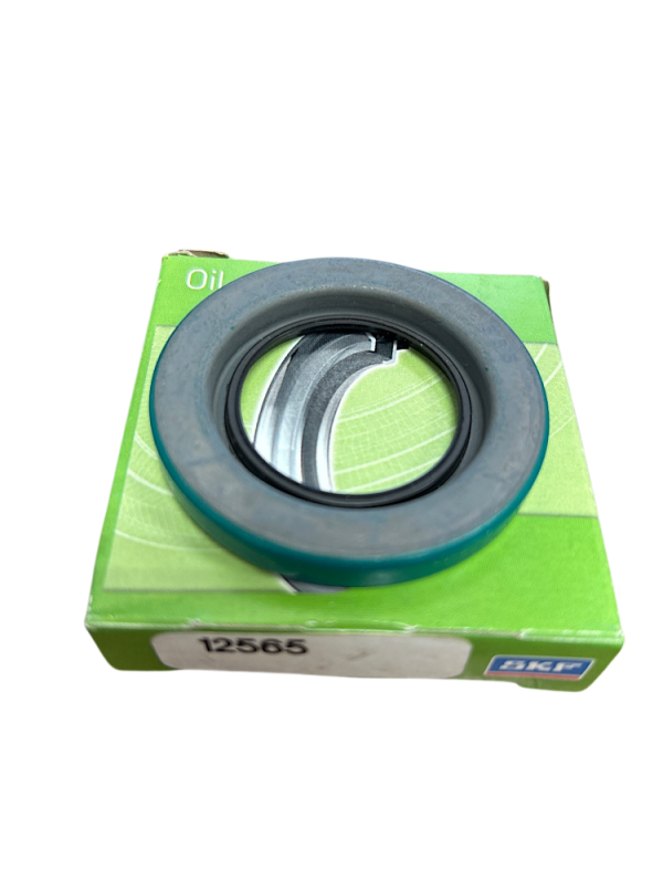 SKF 12565 1.25" x 2.125" x 0.250" Single Lip Nitrile Rubber Radial Shaft Seal - Image 2