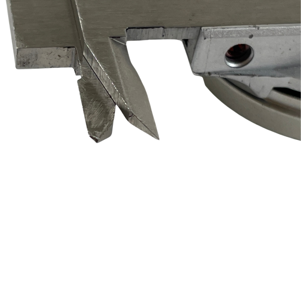 Mitutoyo 505-742-53J 6" +/-0.001" Accuracy 4-Way Stainless Steel Dial Caliper - Image 4